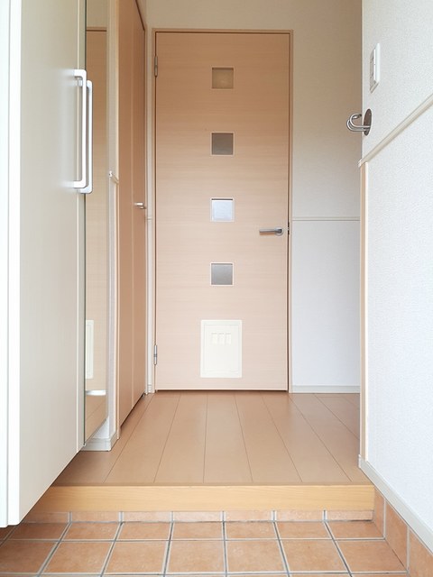 アニューサンリット 玄関