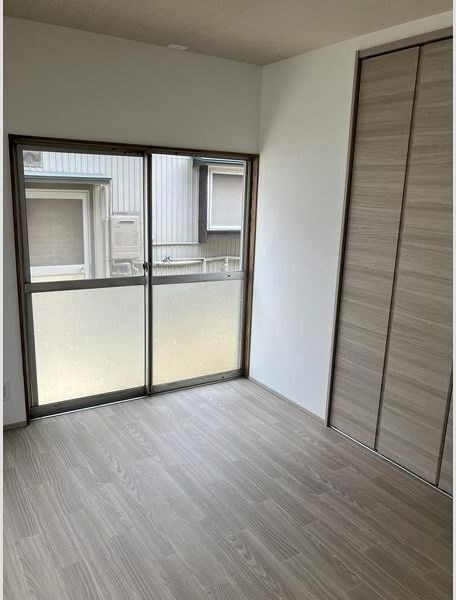 株式会社メロカ様貸家③(芳川町829-1) リビング