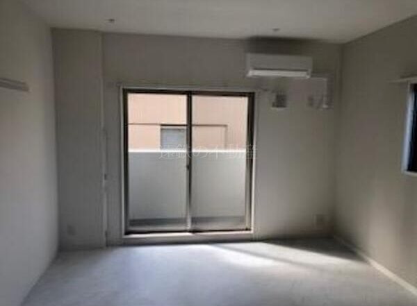 グランストーク八幡 リビング