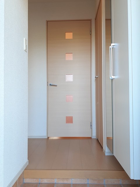 インヴィレッジ 玄関