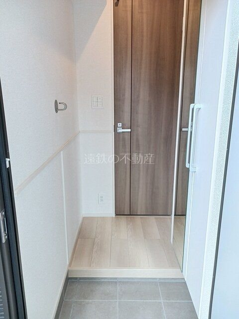 ヒカルサ見付サウスⅡ 玄関