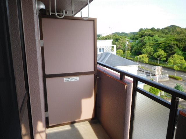高御所ロイヤルマンション ベランダ