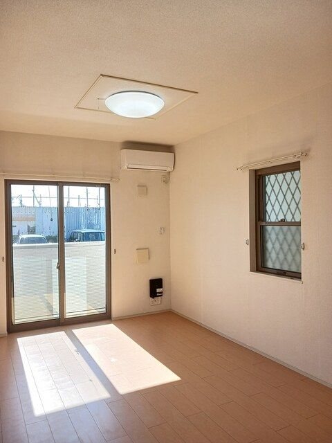 ニコＢ リビング