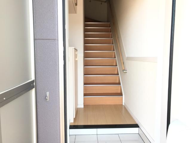 アメジスト 玄関