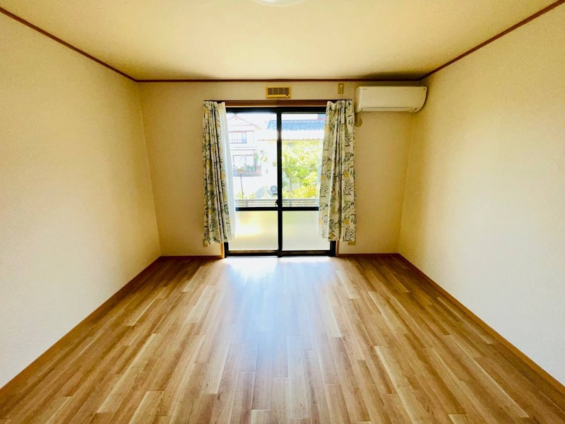 フレアコート ベッドルーム