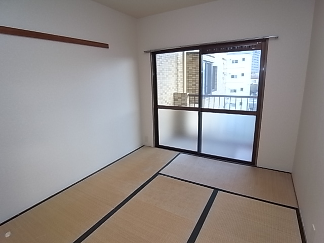 リヴェールセントラルハイツ その他3
