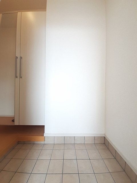 ティーダ 玄関