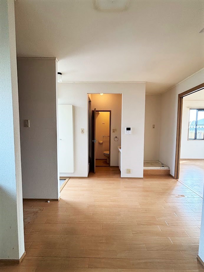 ハウスレーベンB リビング