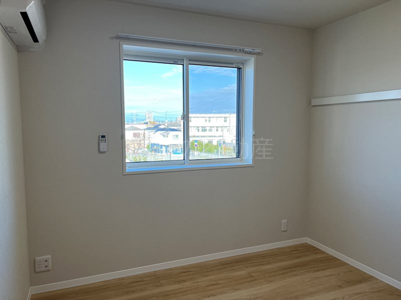 ＡＸＩＳ助信 ベッドルーム