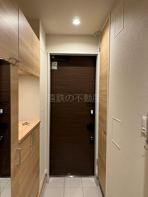 ＡＸＩＳ助信 玄関