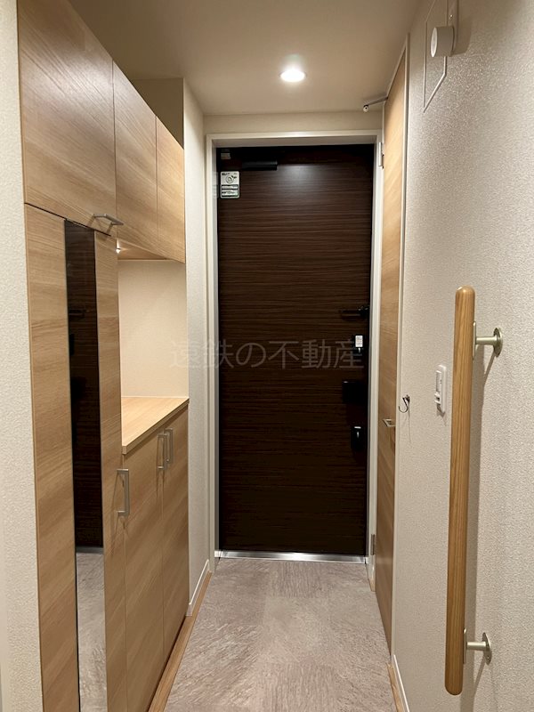 ＡＸＩＳ助信 玄関