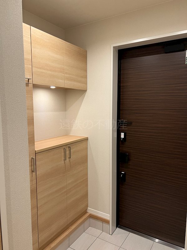 ＡＸＩＳ助信 玄関