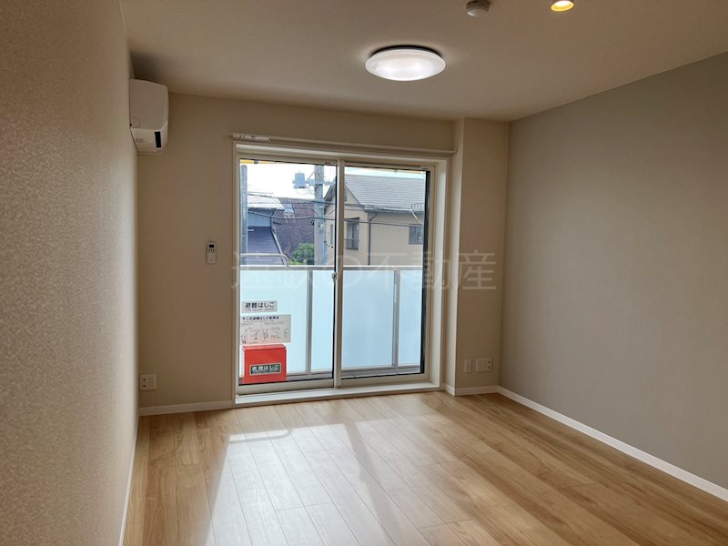 ＡＸＩＳ助信 リビング