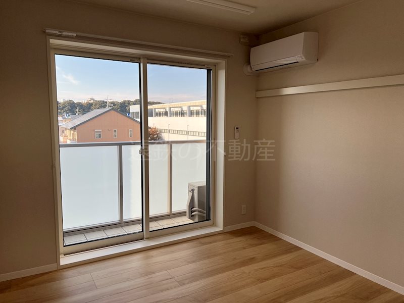 ＡＸＩＳ助信 ベッドルーム