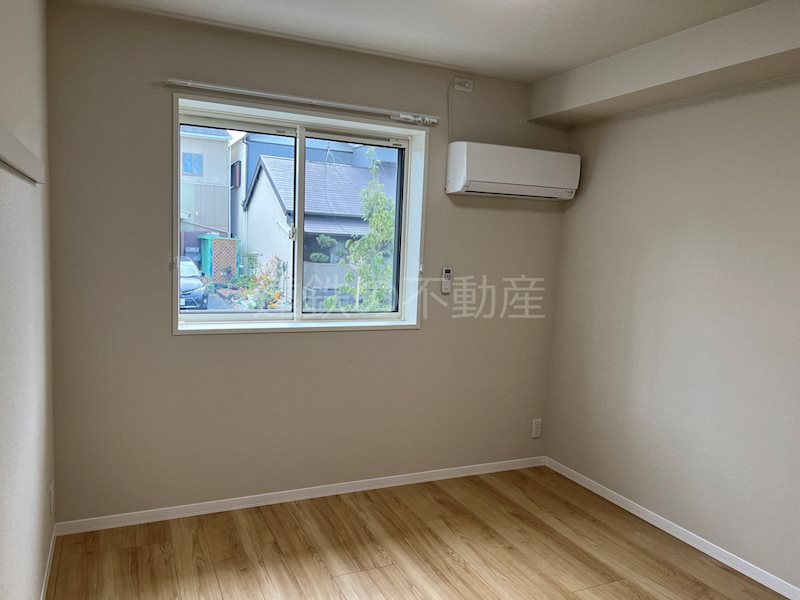 ＡＸＩＳ助信 ベッドルーム