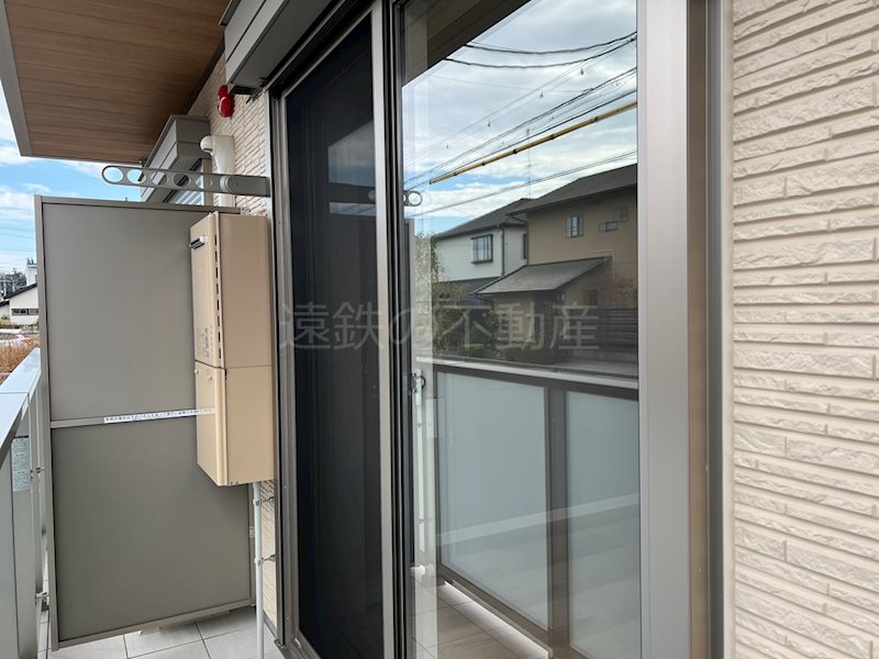 ＡＸＩＳ助信 ベランダ