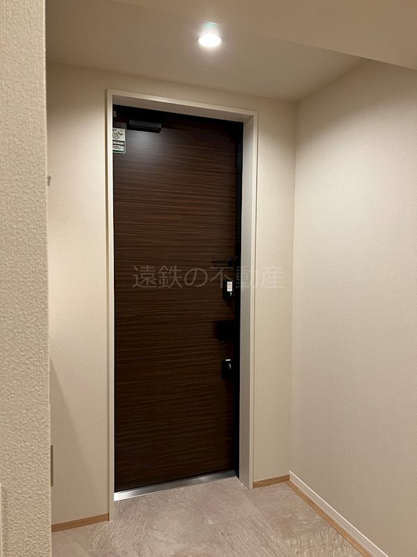 ＡＸＩＳ助信 玄関