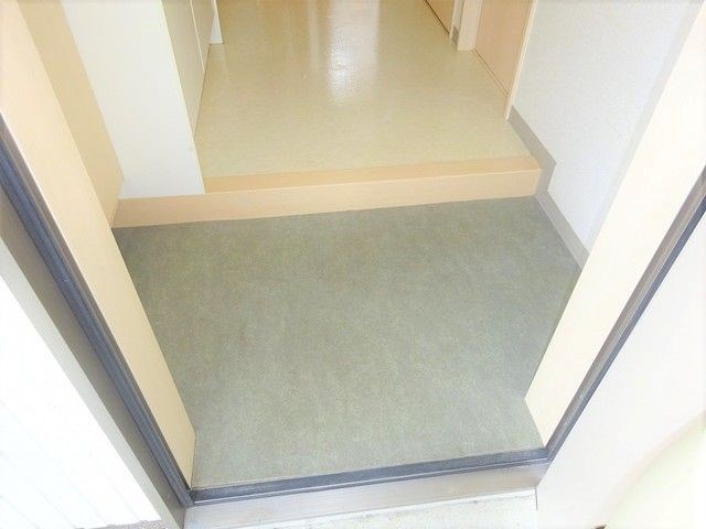 Ｙ&amp;rsquo;ｚハタゴ 玄関