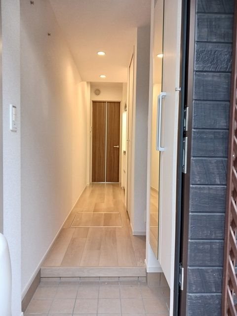 ブライトガーデン旭　Ⅱ 玄関