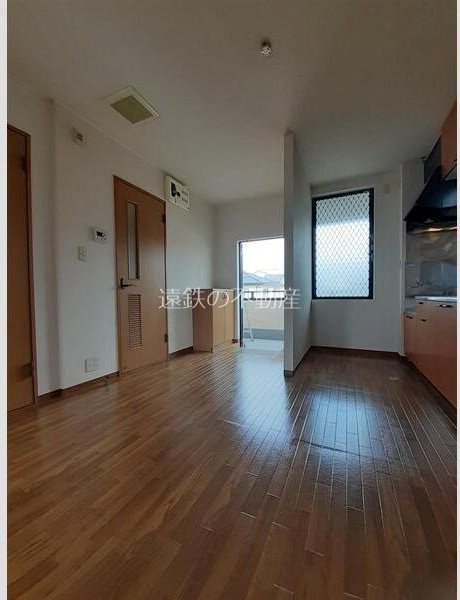 エルハイムミカノ リビング