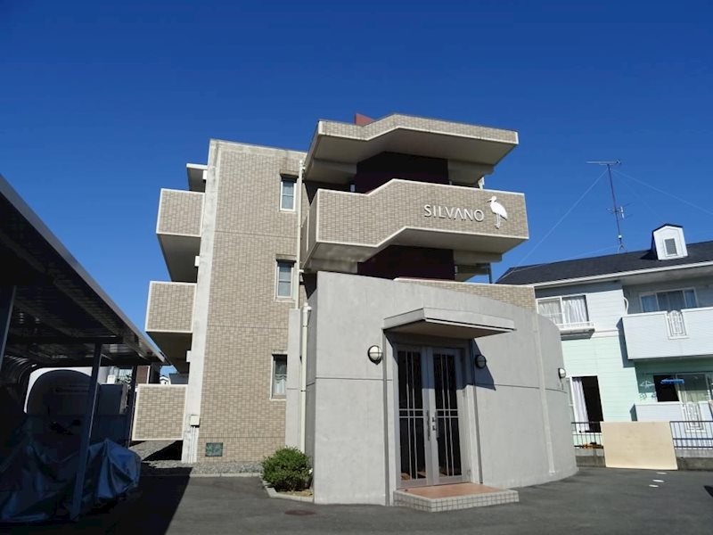 シルヴァーノ 102号室 外観