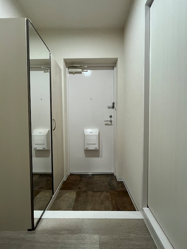 マンション山﨑 玄関