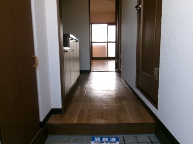 カウベルⅤ 玄関