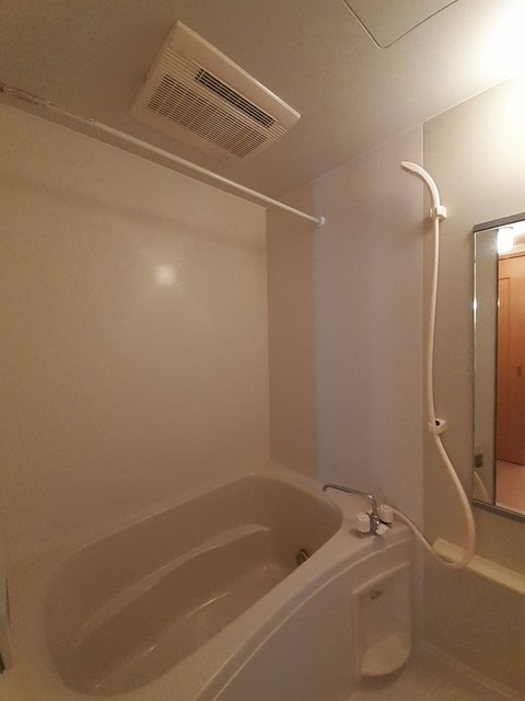 ブロード・センＣ 風呂画像