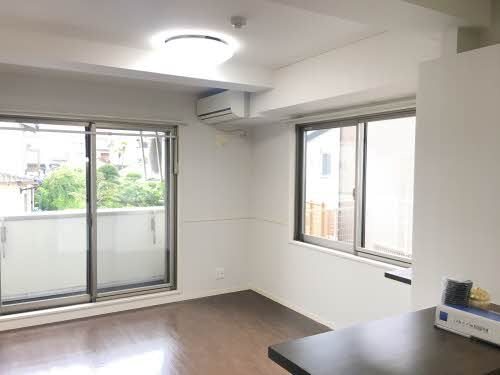 Ｌ&amp;rsquo;ａｌｂａ　ｄｉ　ｐｒｉｍｏ リビング