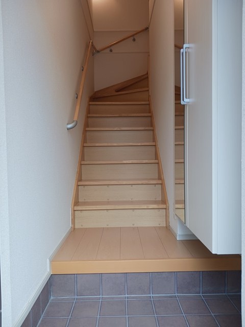 さつき 玄関