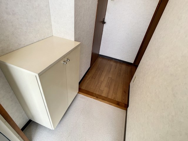 ウィンディホクエンⅡ 玄関