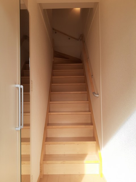 ウェルネス 玄関