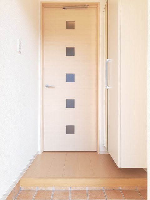 ニューサンリット　Ⅰ 玄関