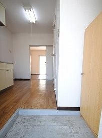 スカイコート三門 玄関