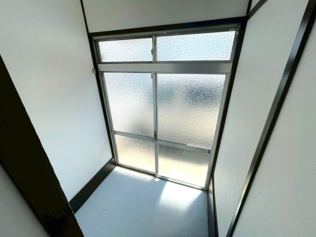 初生町1407-5戸建 玄関