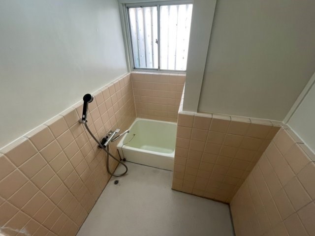 初生町1407-5戸建 風呂画像