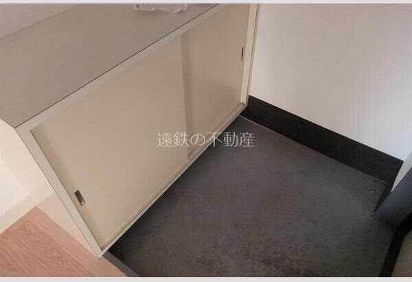 わだちハイツ 玄関