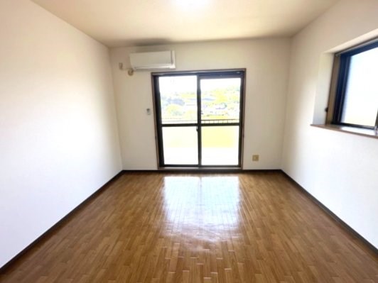 スカイウィング リビング