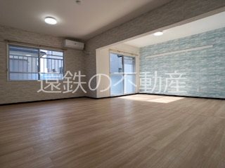 ミーテルーチェ今之浦 リビング