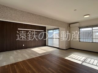 ミーテルーチェ今之浦 リビング