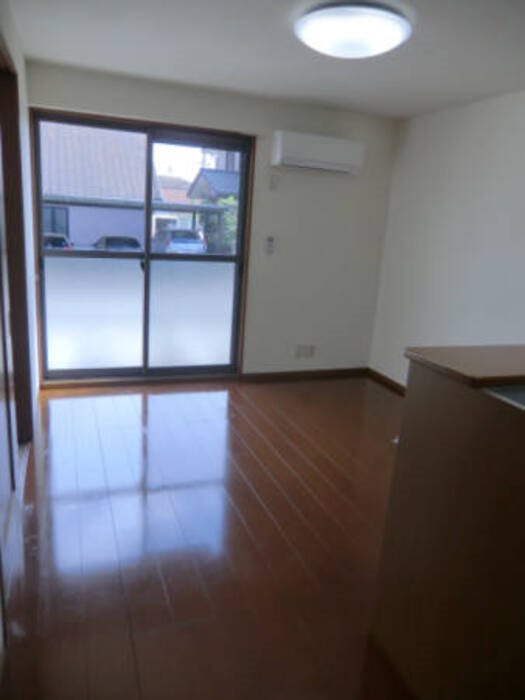 リビングタウン家代の里 リビング