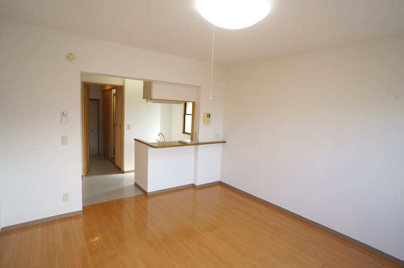 ウインディ・レイ リビング