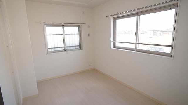 グランドール新貝 ベッドルーム