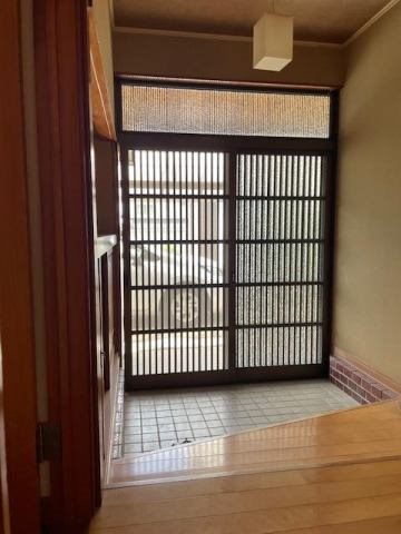 宇布見貸家 玄関