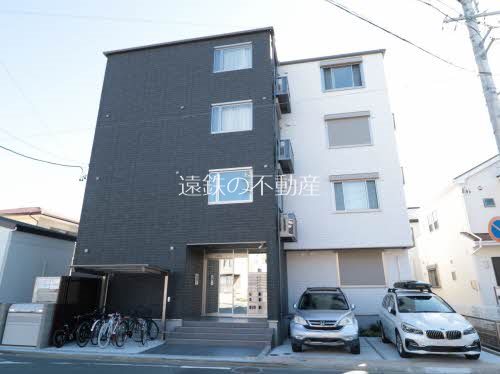 シャーメゾン仁王門通 302号室 外観