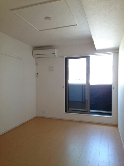 シンフォニー ベッドルーム