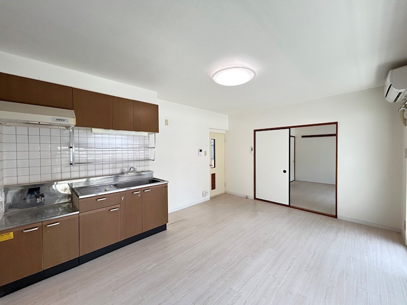 マ・メゾン中島 101号室 外観