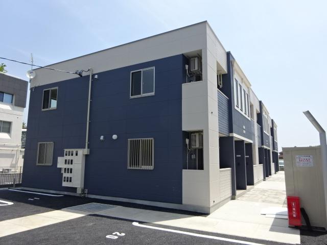 シーダー初生 外観