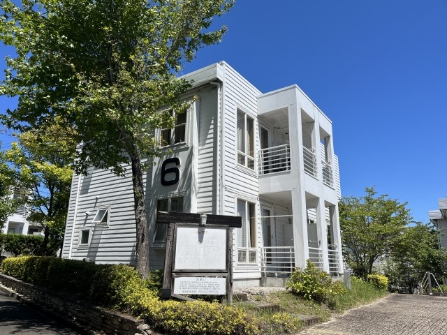 半田ビレッジ６号棟 103号室 外観