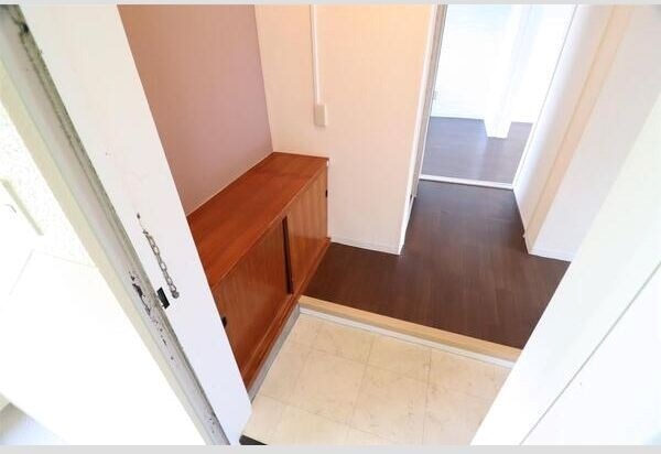 マンションカメリアⅠ 玄関